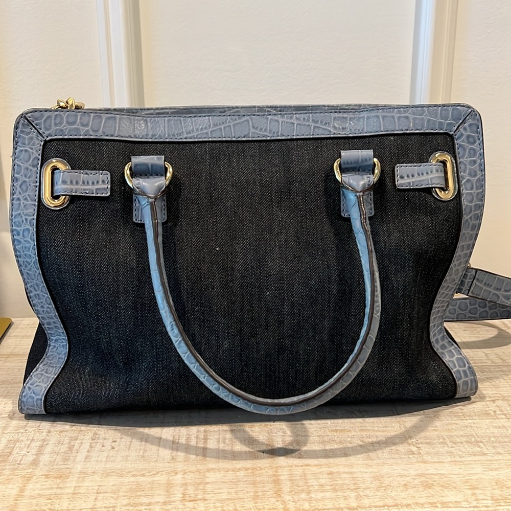 Michael Kors Denim & Croc Embossed Blue Leather Handbag Crossbody NWOT - Picture 4 of 10
